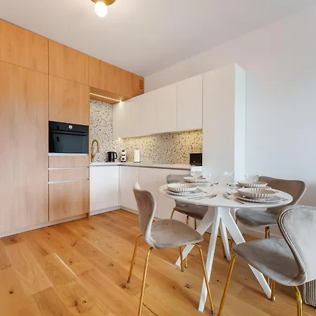 Przy Plazy 313 By Perlowa Przystan Rent سيانوزيتي